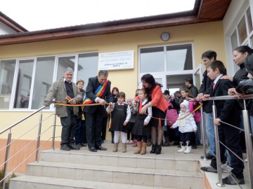 Elevii din Negru Vodă învaţă în şcoală nouă